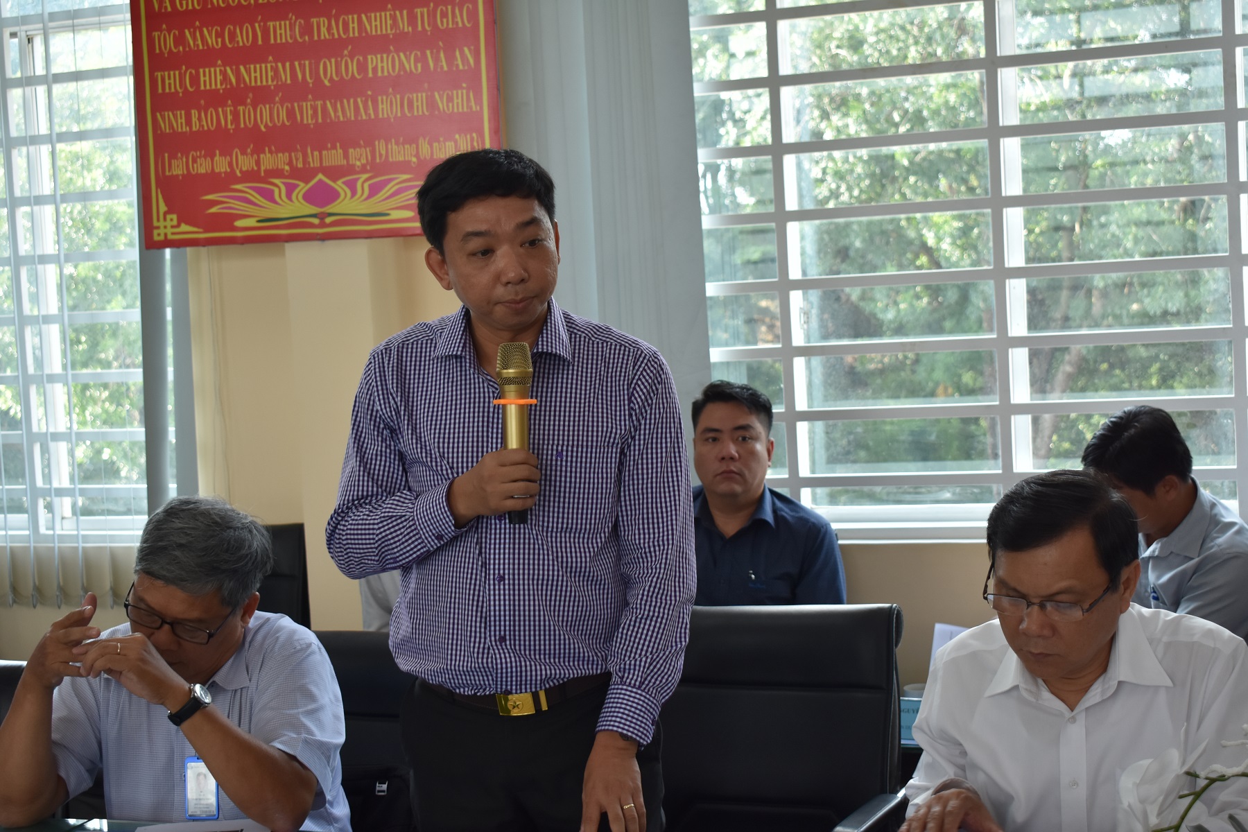 Đoàn Đại Biểu Bộ Tư Lệnh Thành Phố Hồ Chí Minh Về Tham Quan Và Làm Việc Tại Đại Học Quốc Gia Thành Phố Hồ Chí Minh