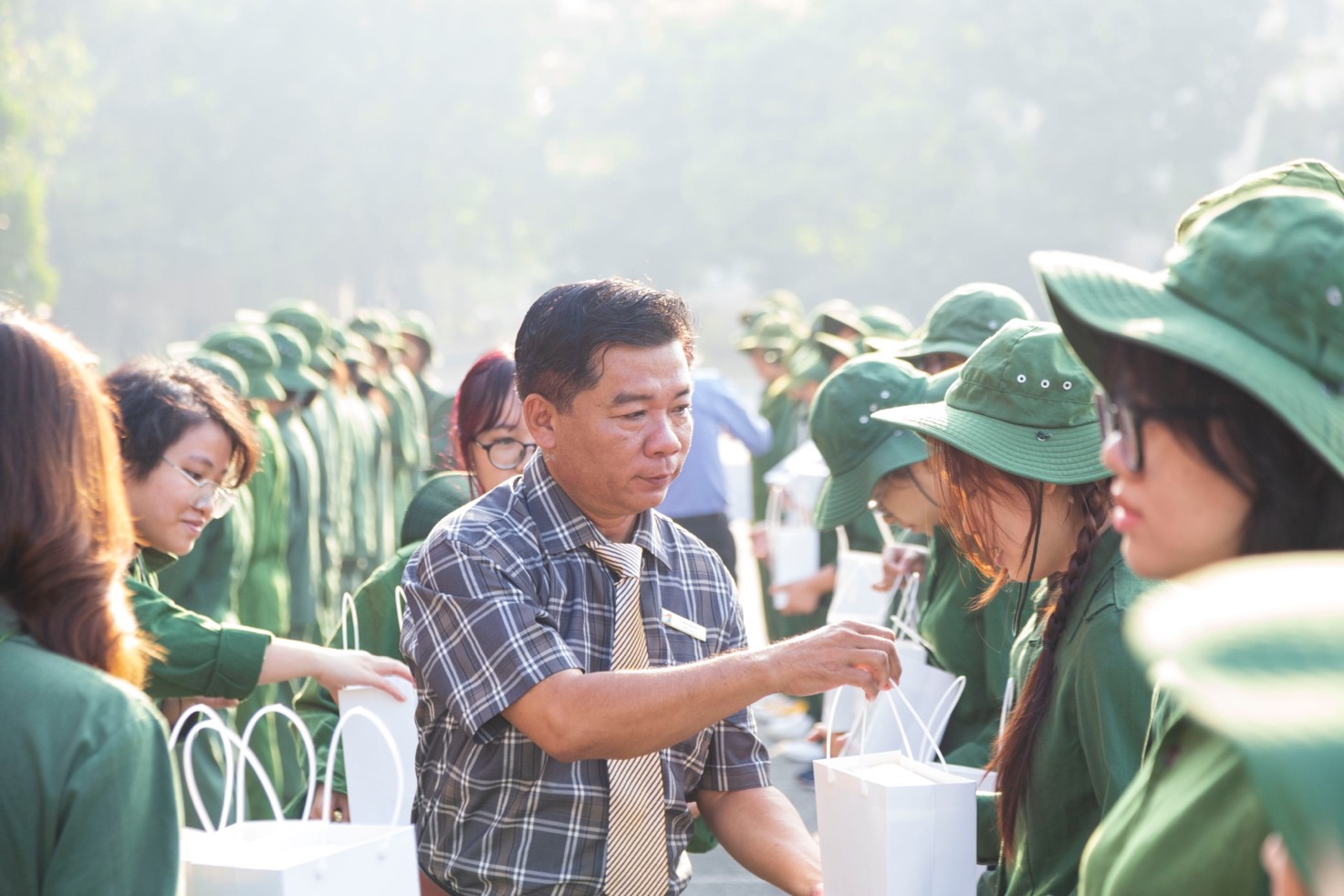 Khai giảng khóa học Giáo dục quốc phòng và An ninh cho sinh viên Trường Đại học Bách khoa ĐHQG-HCM