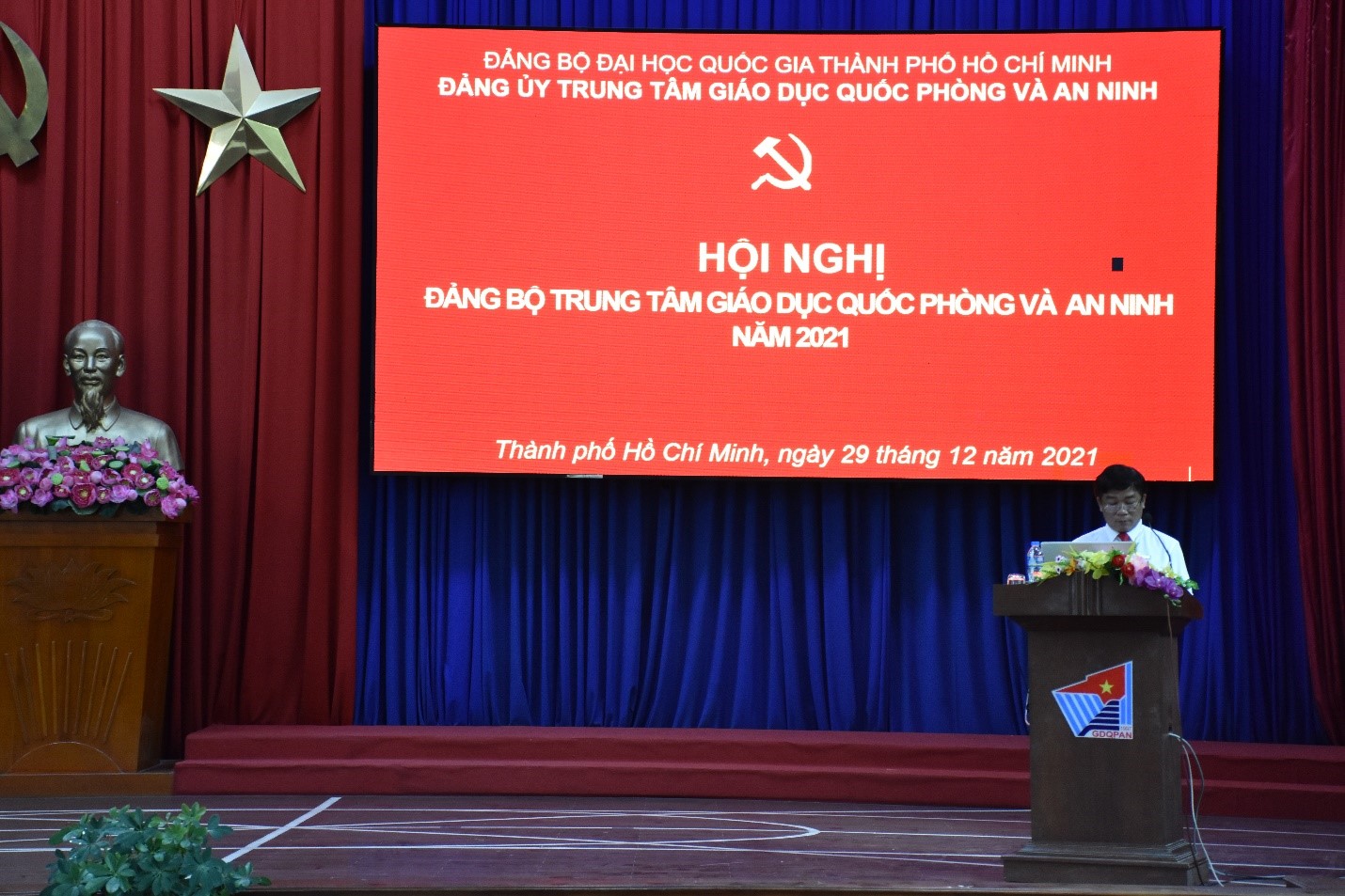 Sáng ngày 29/12/2021, Đảng ủy Trung tâm Giáo dục Quốc phòng và An ninh đã tổ chức Hội nghị Đảng bộ Trung tâm Giáo dục Quốc phòng và An ninh năm 2021.