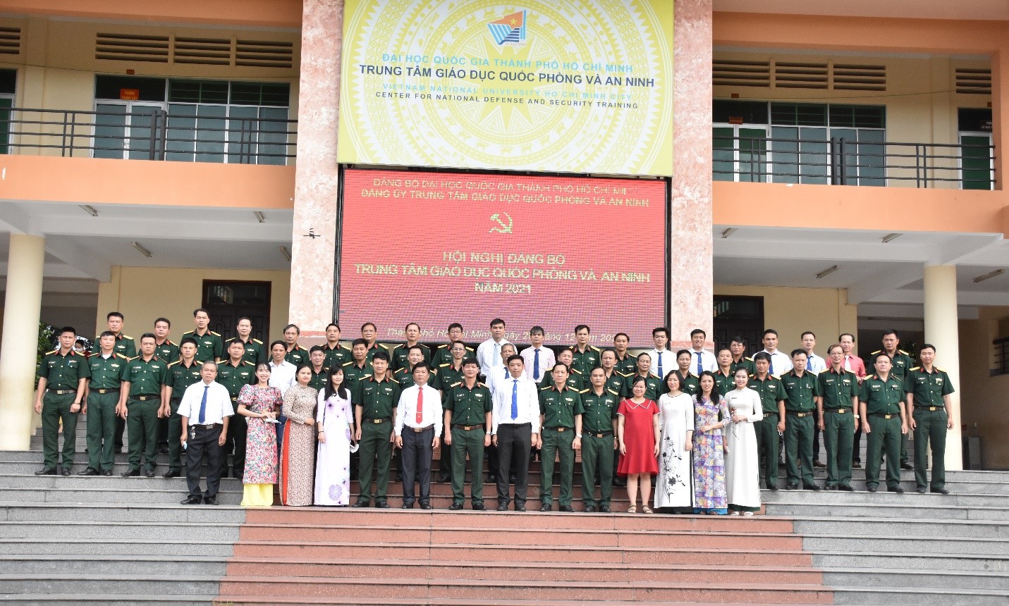 Sáng ngày 29/12/2021, Đảng ủy Trung tâm Giáo dục Quốc phòng và An ninh đã tổ chức Hội nghị Đảng bộ Trung tâm Giáo dục Quốc phòng và An ninh năm 2021.