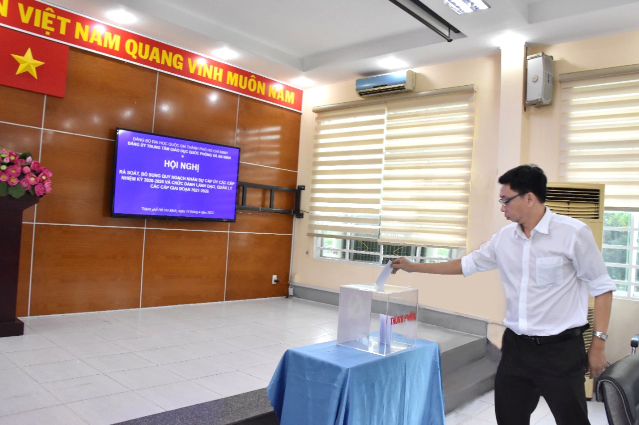 Hội nghị rà soát, bổ sung quy hoạch nguồn nhân sự cấp ủy các cấp nhiệm kỳ 2020-2025 và cán bộ lãnh đạo, quản lý các cấp giai đoạn 2021-2026
