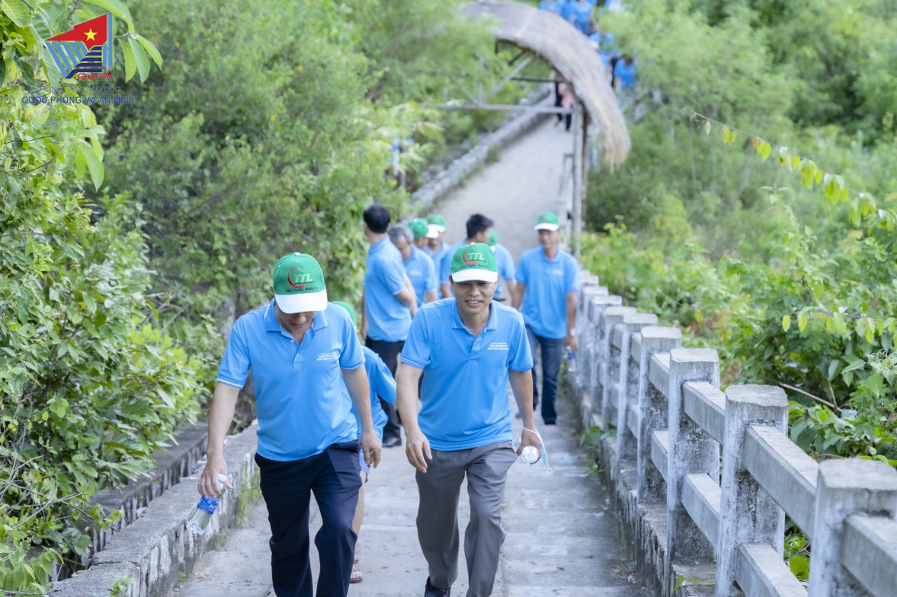 Chuyến đi gắn kết, chia sẻ và yêu thương - du lịch hè 2022