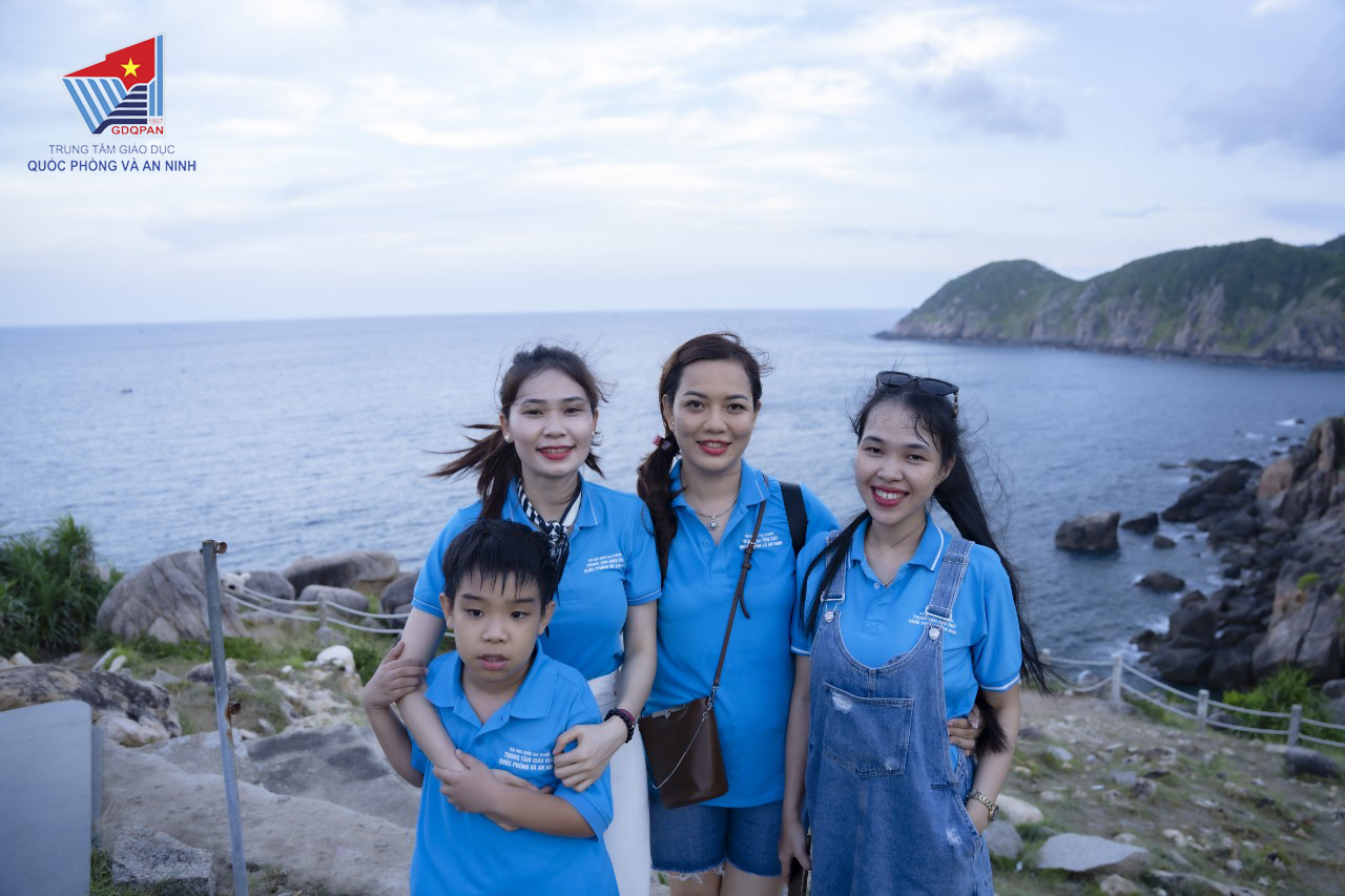 Chuyến đi gắn kết, chia sẻ và yêu thương - du lịch hè 2022