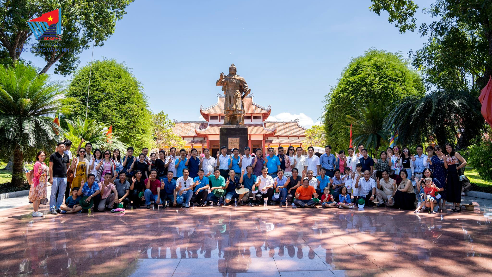 Chuyến đi gắn kết, chia sẻ và yêu thương - du lịch hè 2022