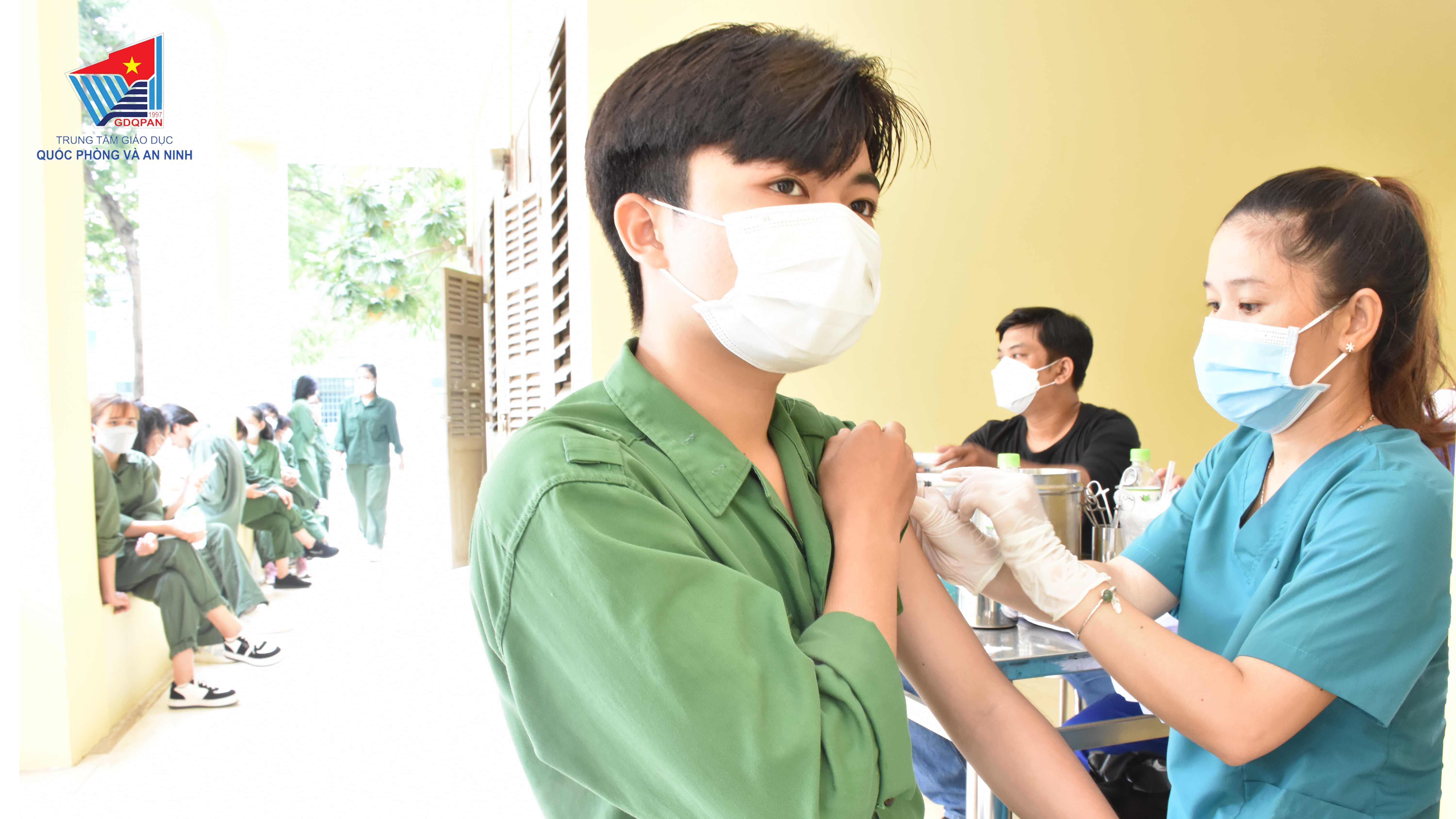 Trung tâm phối hợp tổ chức tiêm vắc-xin ngừa COVID-19 (mũi bổ sung)