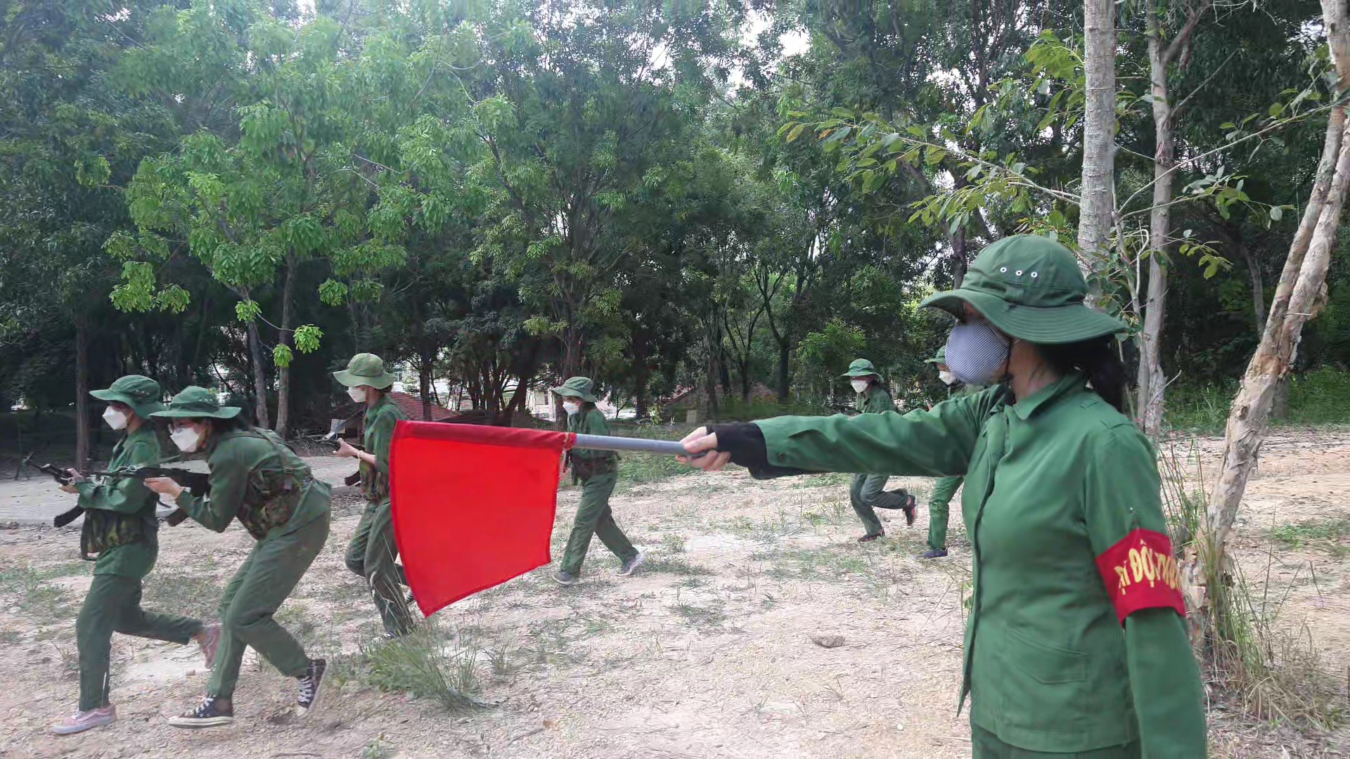 Sinh viên và Tuổi trẻ