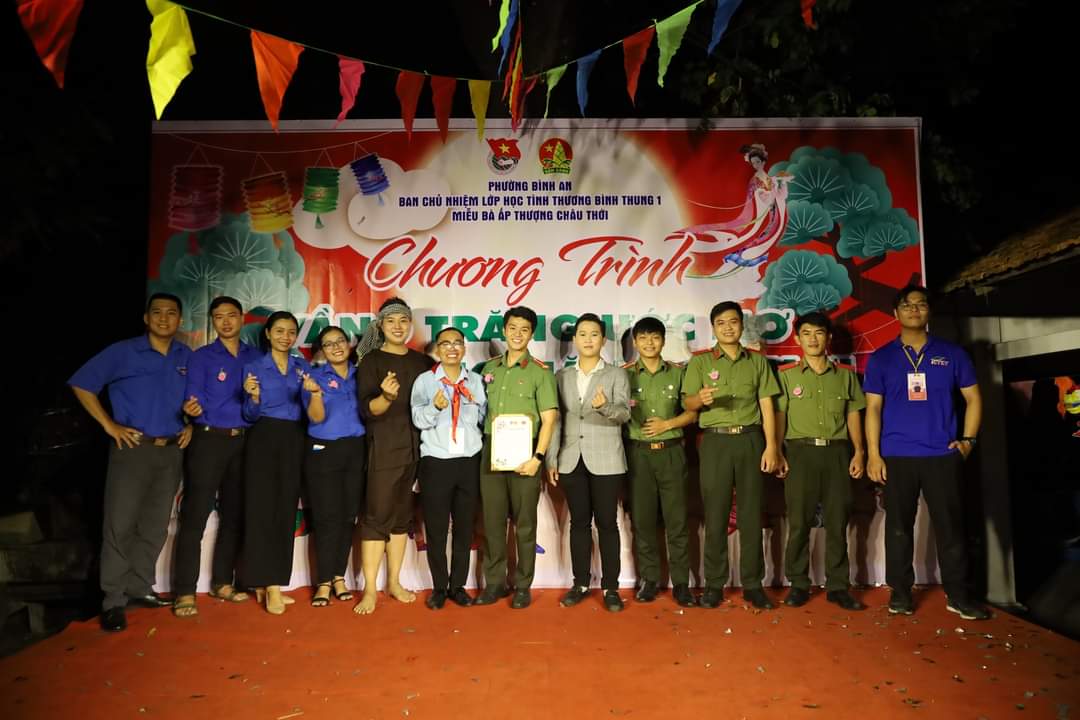 Vầng trăng ước mơ, chào mừng năm học mới