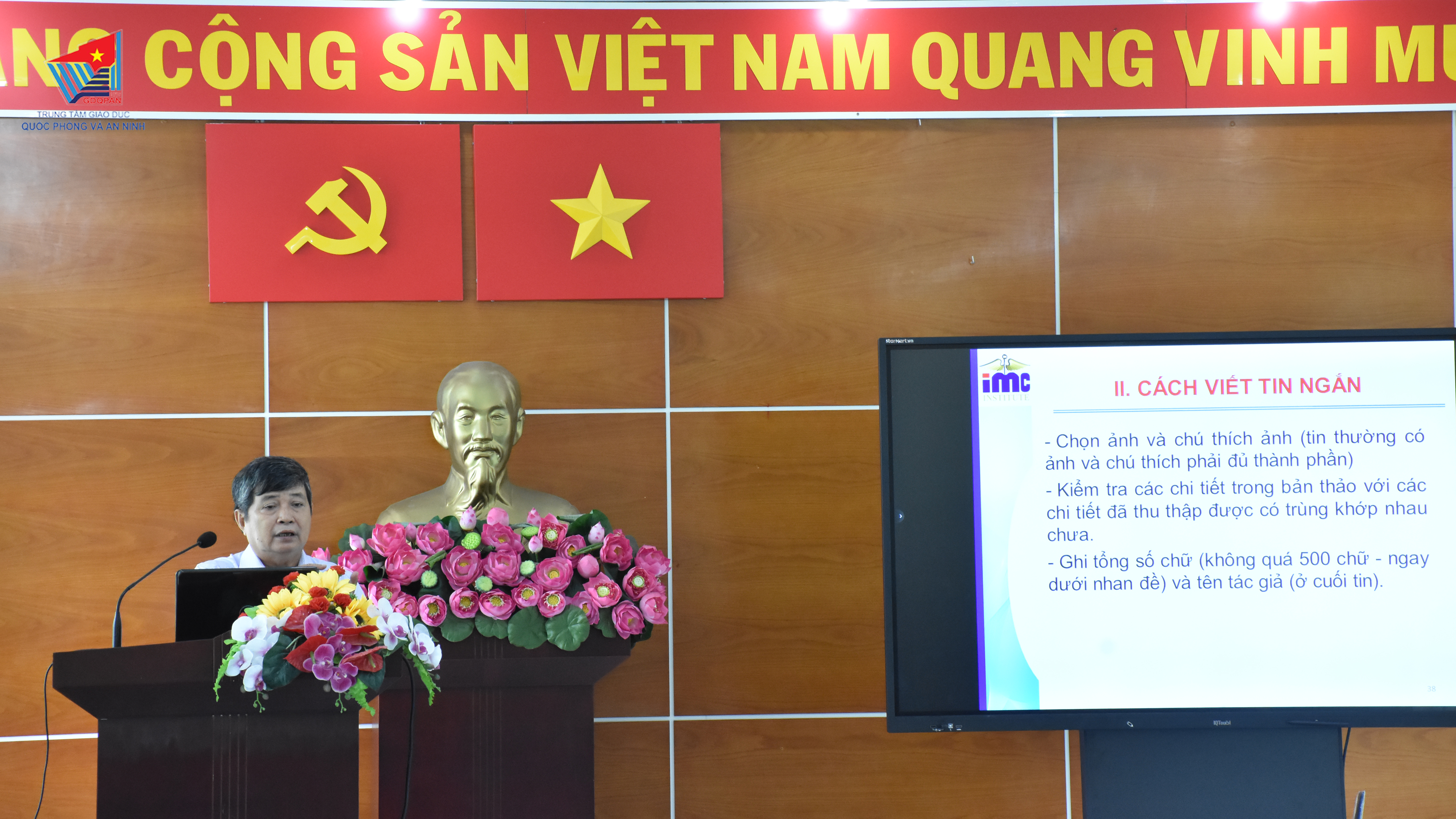 Tập huấn kỹ năng viết tin, bài