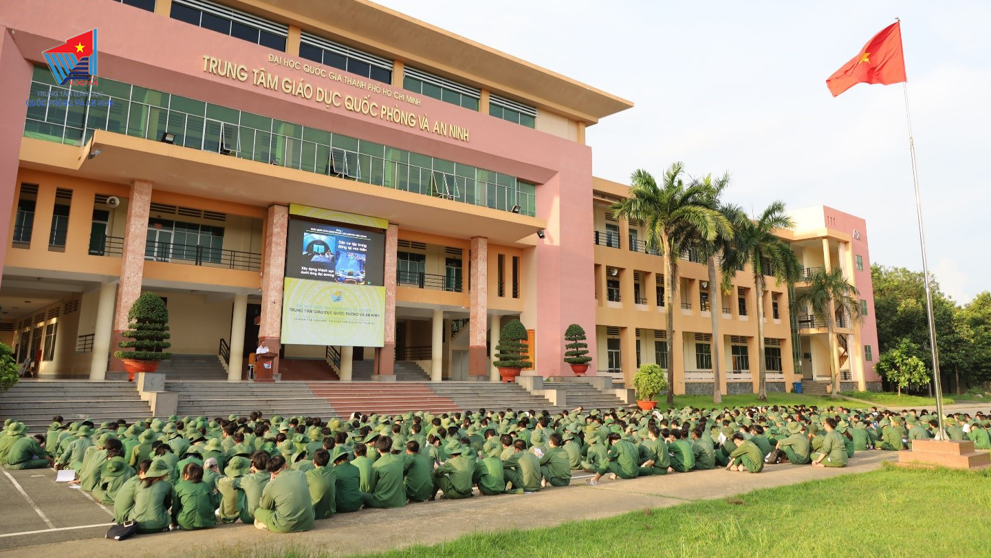 Tuyên truyền biển, đảo quê hương