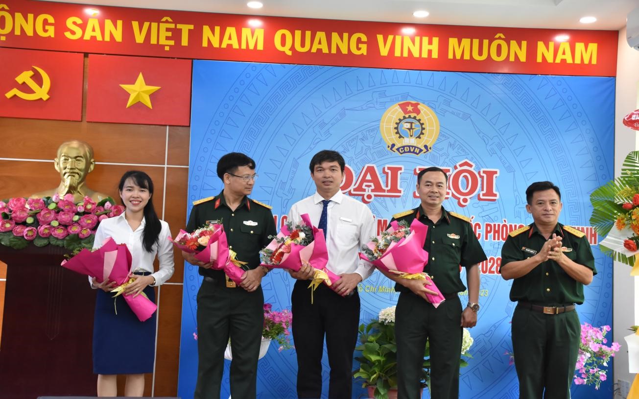 Đại hội Công đoàn Trung tâm Giáo dục Quốc phòng và An ninh Đại học Quốc gia TP.HCM thành công tốt đẹp