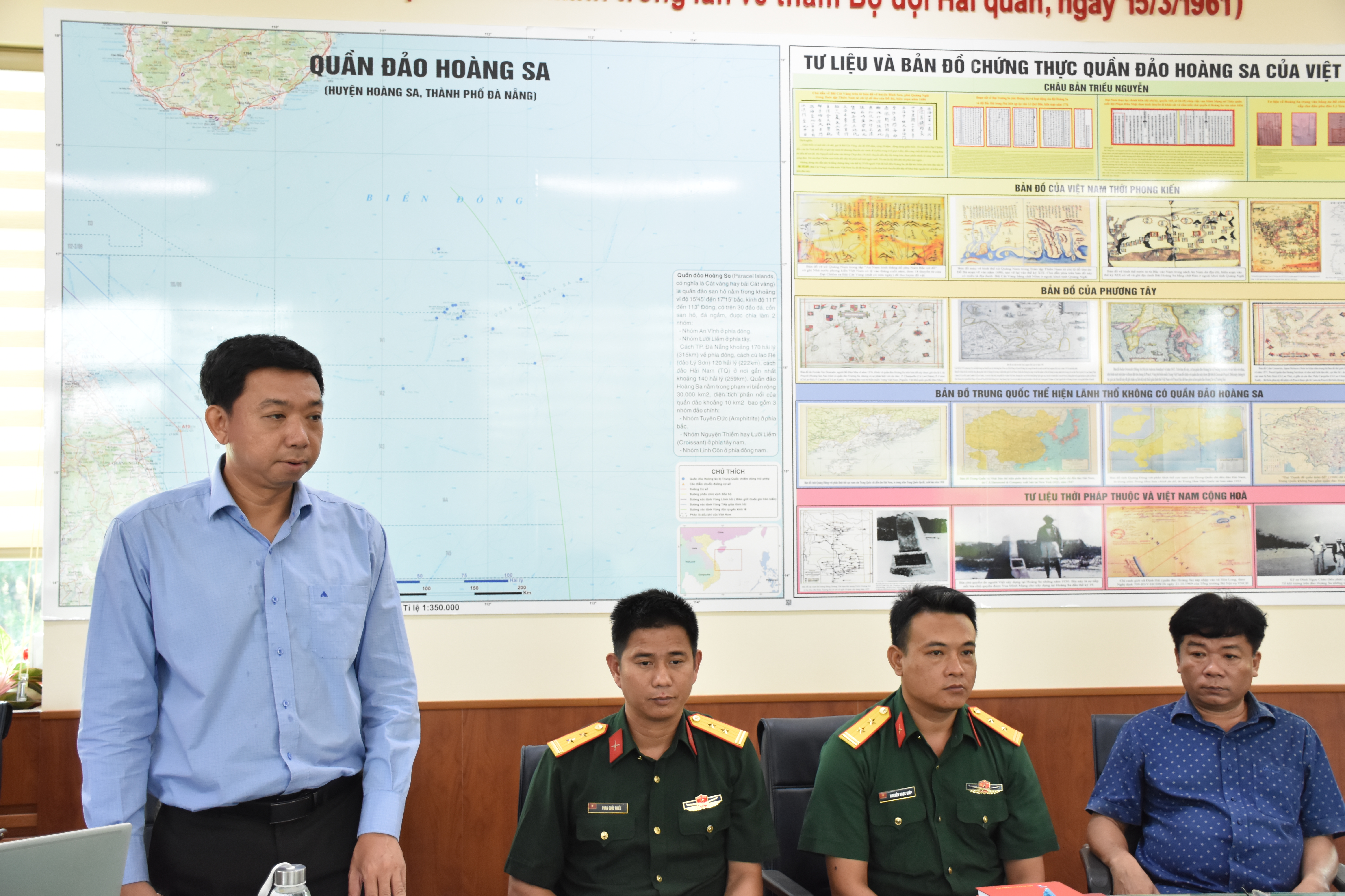 Trao Quyết định thăng quân hàm cho sĩ quan biệt phái