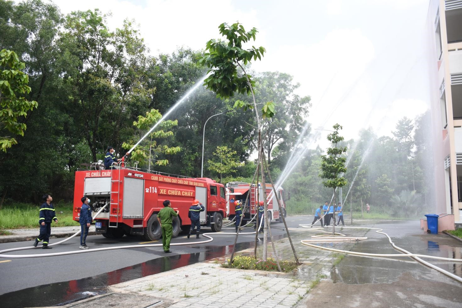 Trung tâm tổ chức huấn luyện và diễn tập về công tác phòng cháy chữa cháy