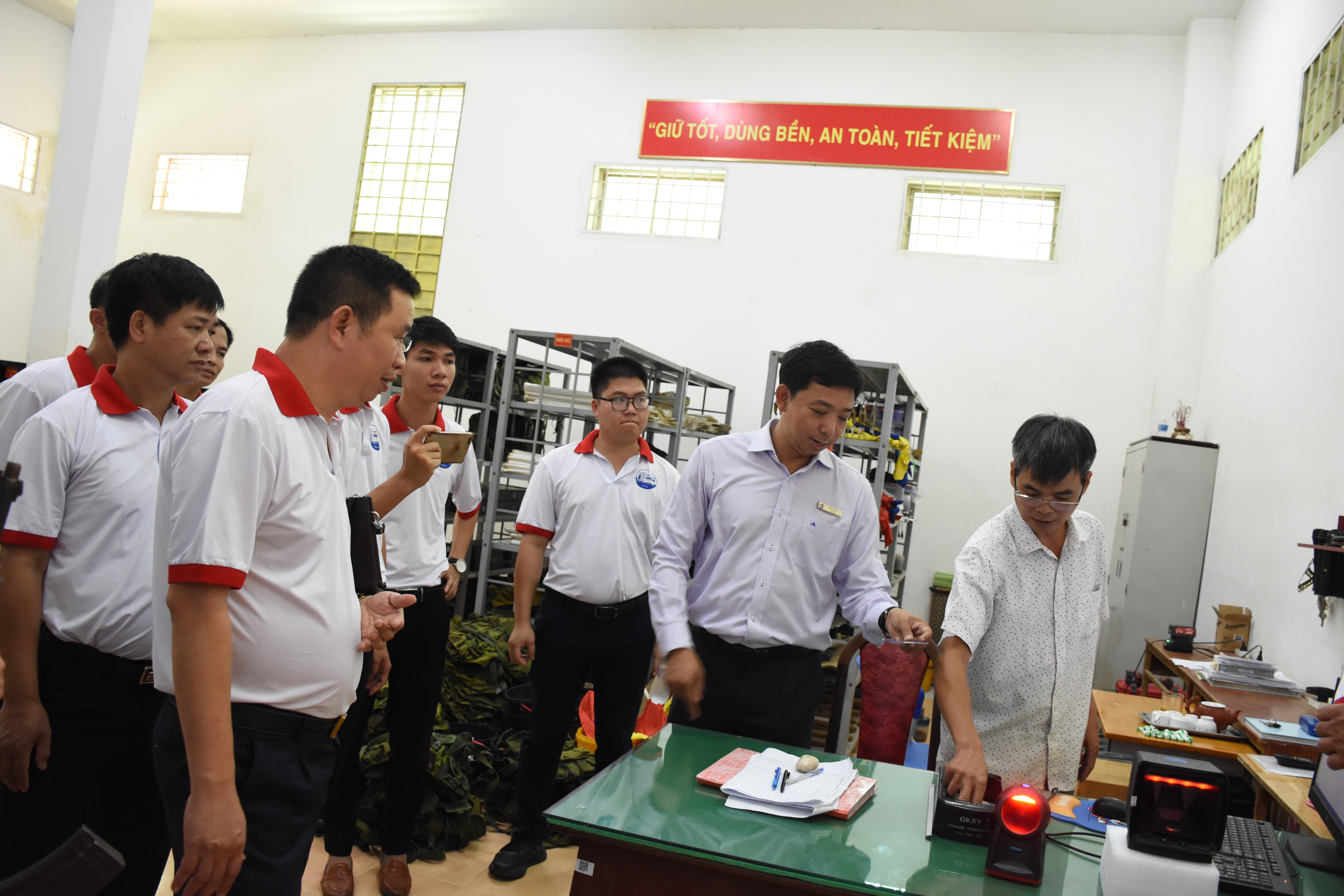 Đoàn công tác Trung tâm Giáo dục Quốc phòng và An ninh Trường Đại học Thuỷ Lợi đến tham quan, học tập thực tế tại Trung tâm Giáo dục Quốc phòng và An ninh Đại học Quốc gia Thành phố Hồ Chí Minh