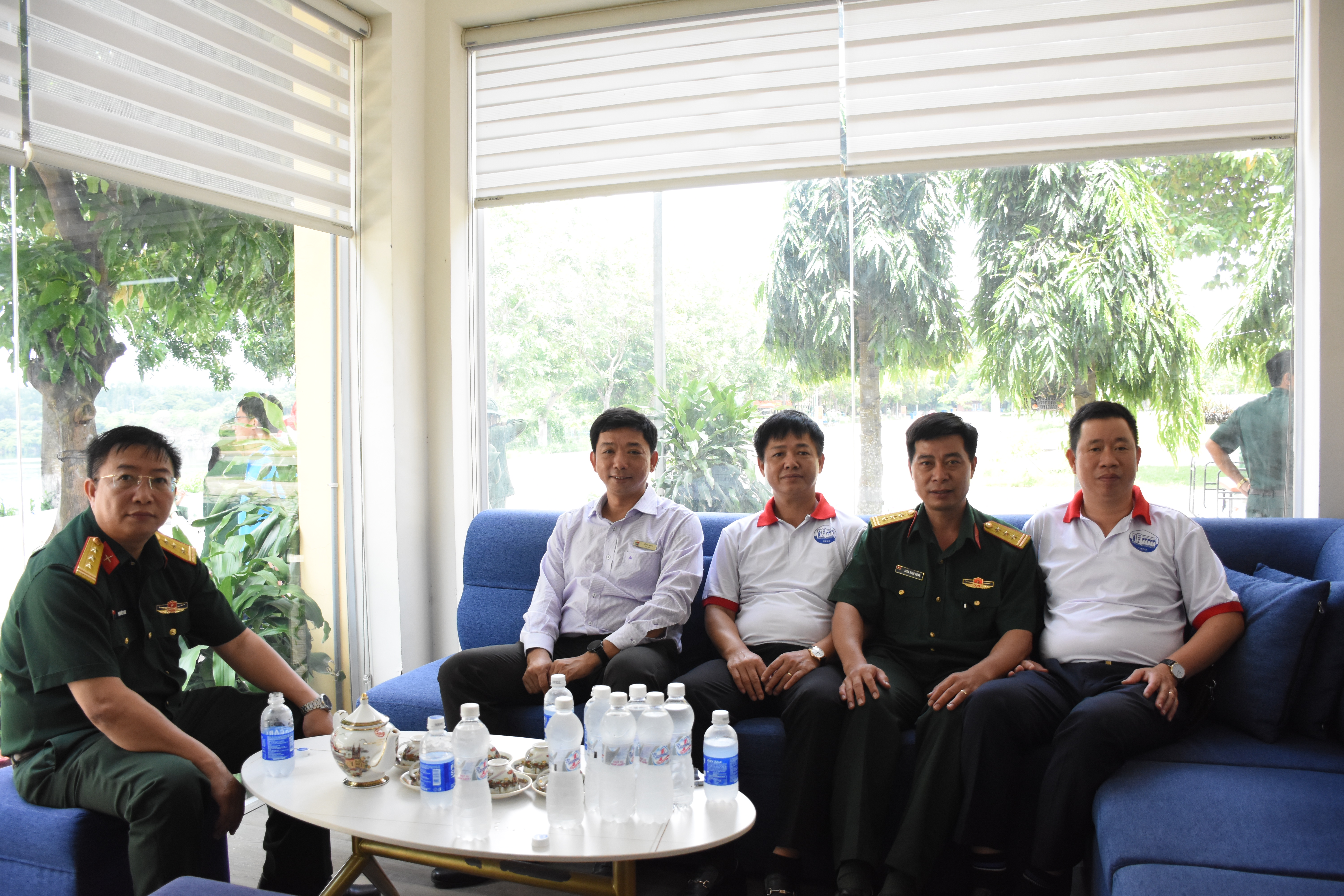 Đoàn công tác Trung tâm Giáo dục Quốc phòng và An ninh Trường Đại học Thuỷ Lợi đến tham quan, học tập thực tế tại Trung tâm Giáo dục Quốc phòng và An ninh Đại học Quốc gia Thành phố Hồ Chí Minh