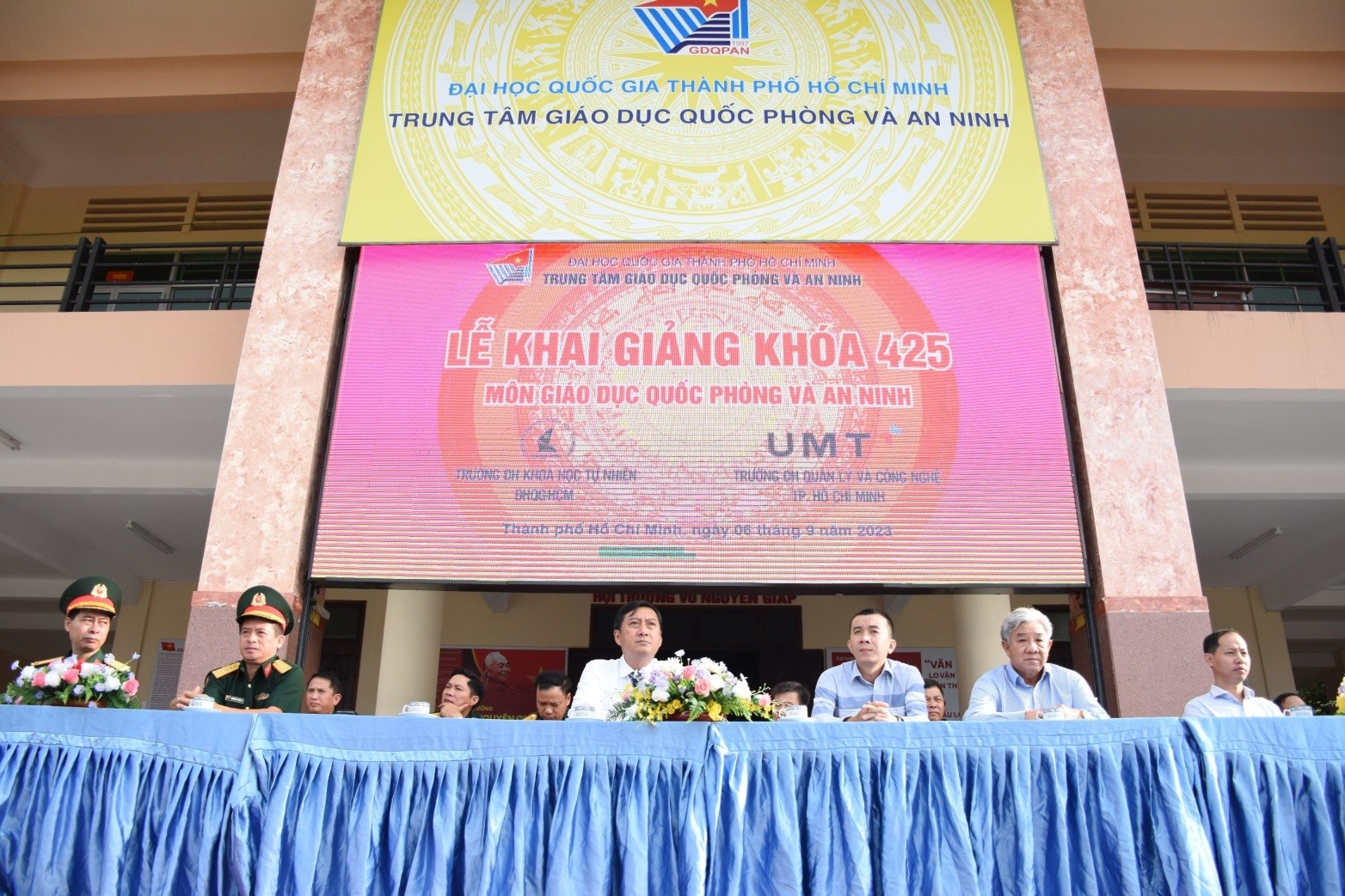 Lễ Khai giảng khoá học Giáo dục quốc phòng và an ninh Khoá 425
