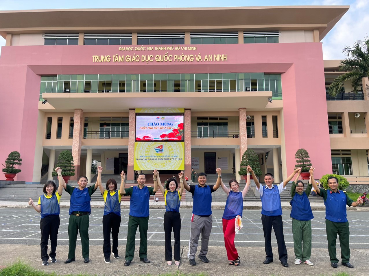 Hoạt động chào mừng Ngày Phụ nữ Việt Nam 20/10 tại Trung tâm Giáo dục Quốc phòng và An ninh