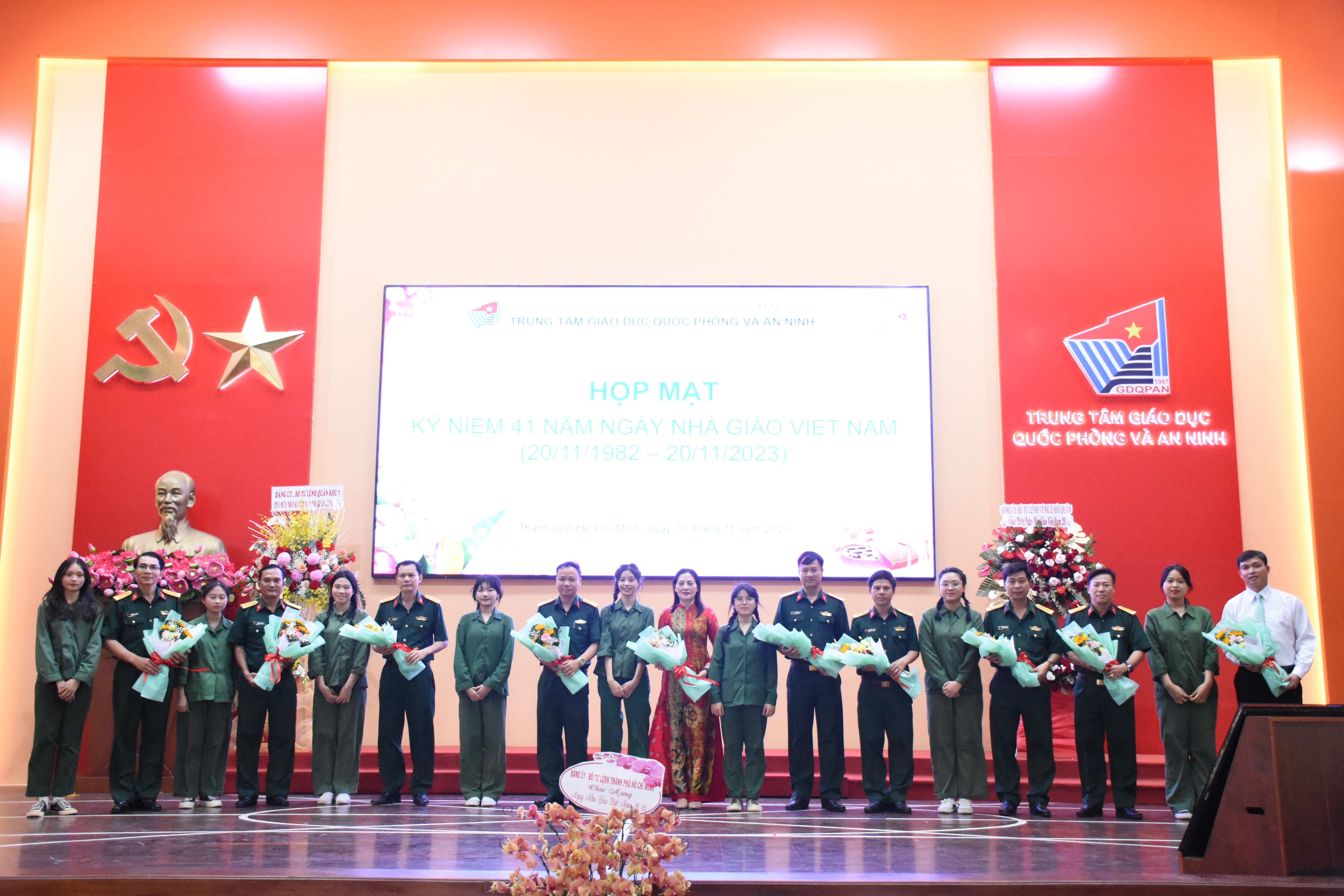 Họp mặt kỷ niệm 41 năm Ngày Nhà giáo Việt Nam 20/11/2023