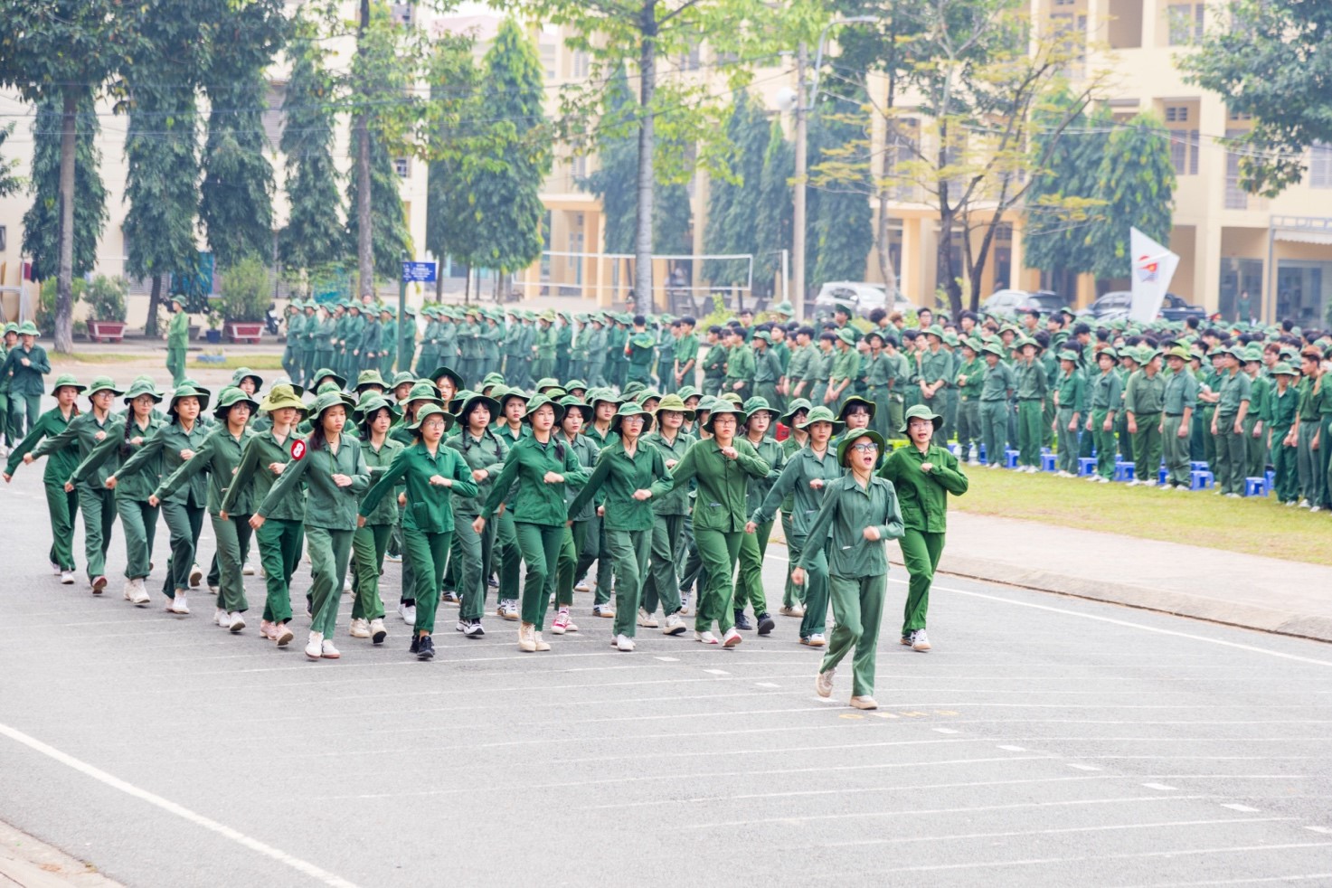 Bế giảng khóa học Giáo dục Quốc phòng và An ninh Khóa 427
