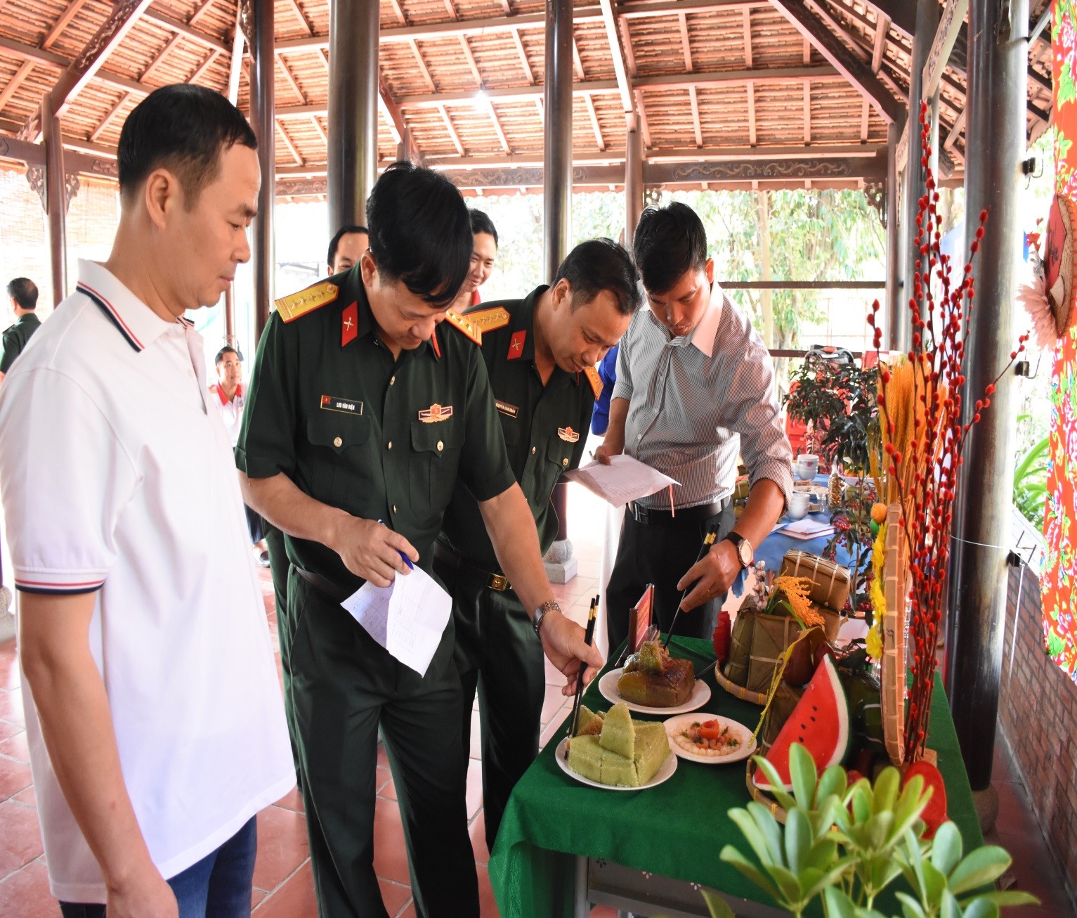 Công đoàn Trung tâm GDQPAN: Sôi nổi nhiều hoạt động thiết thực, ý nghĩa mừng Đảng, mừng Xuân Giáp Thìn 2024