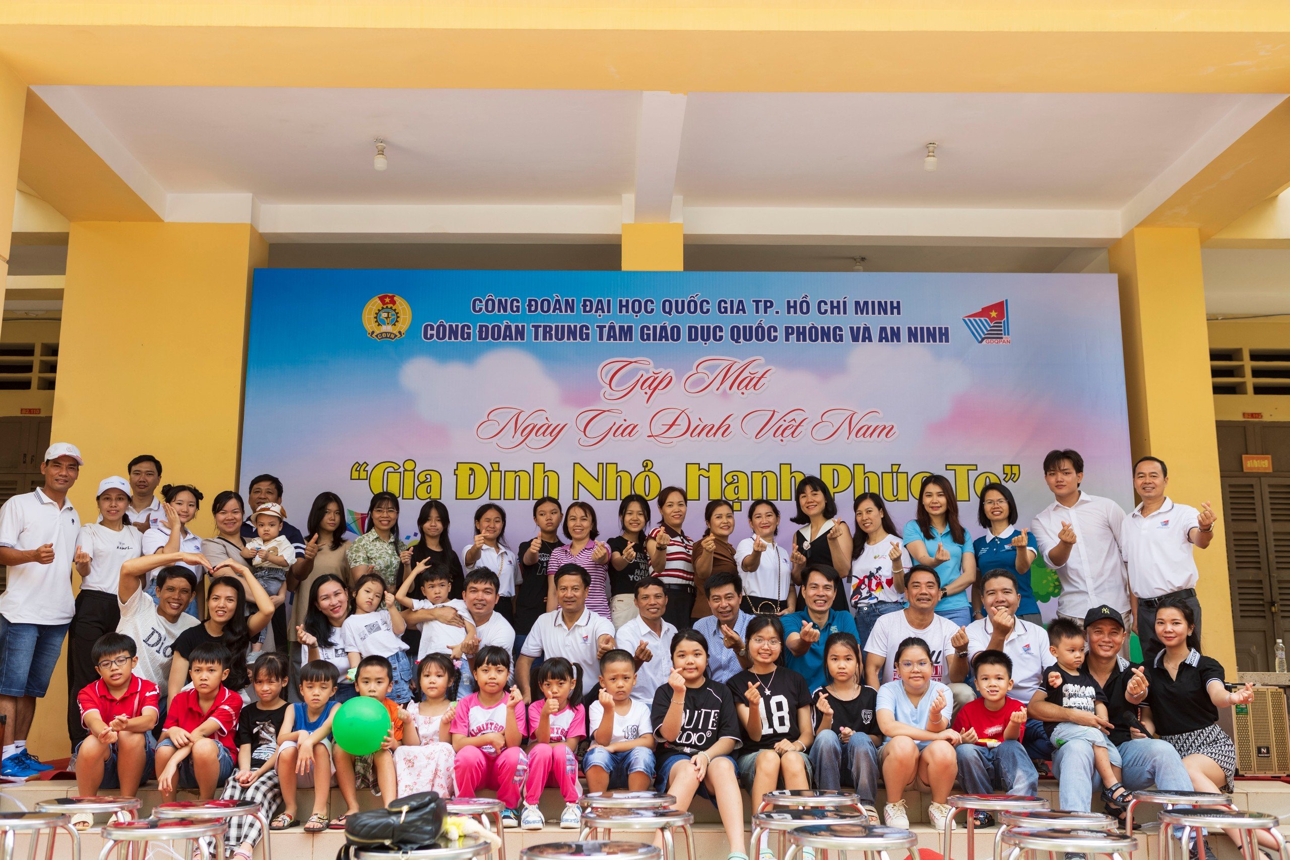 Gặp mặt Tổ chức các hoạt động Ngày Gia đình Việt Nam
