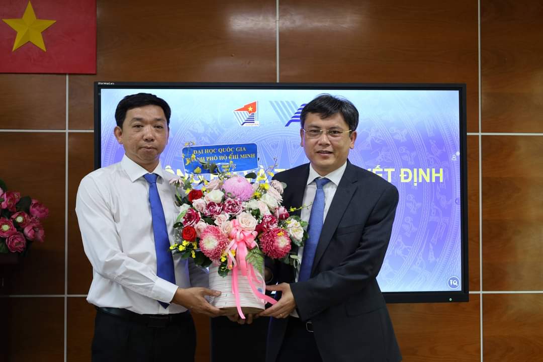 BỔ NHIỆM LẠI GIÁM ĐỐC TRUNG TÂM GIÁO DỤC QUỐC PHÒNG VÀ AN NINH ĐHQG-HCM