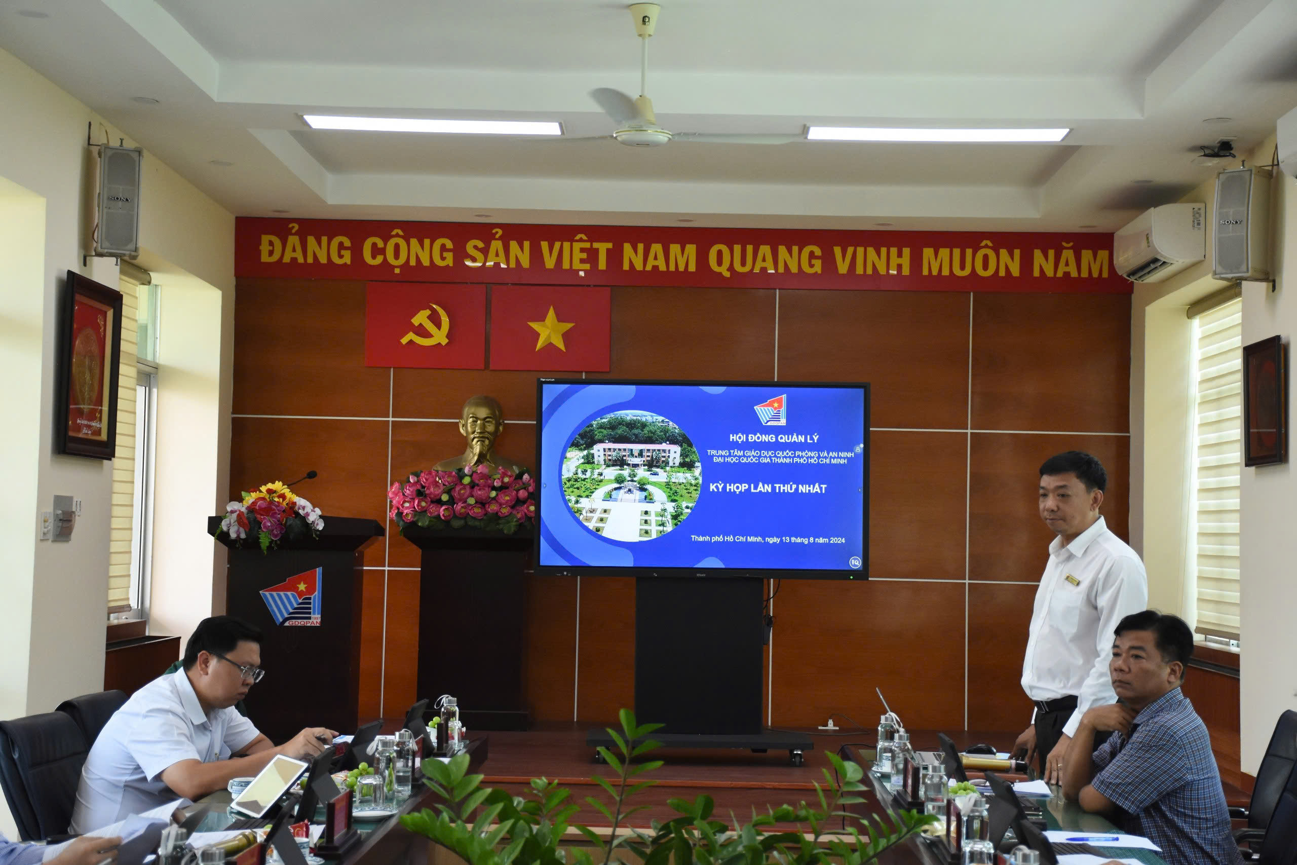 Lễ ra mắt và họp phiên thứ nhất Hội đồng Quản lý Trung tâm GDQPAN ĐHQG-HCM