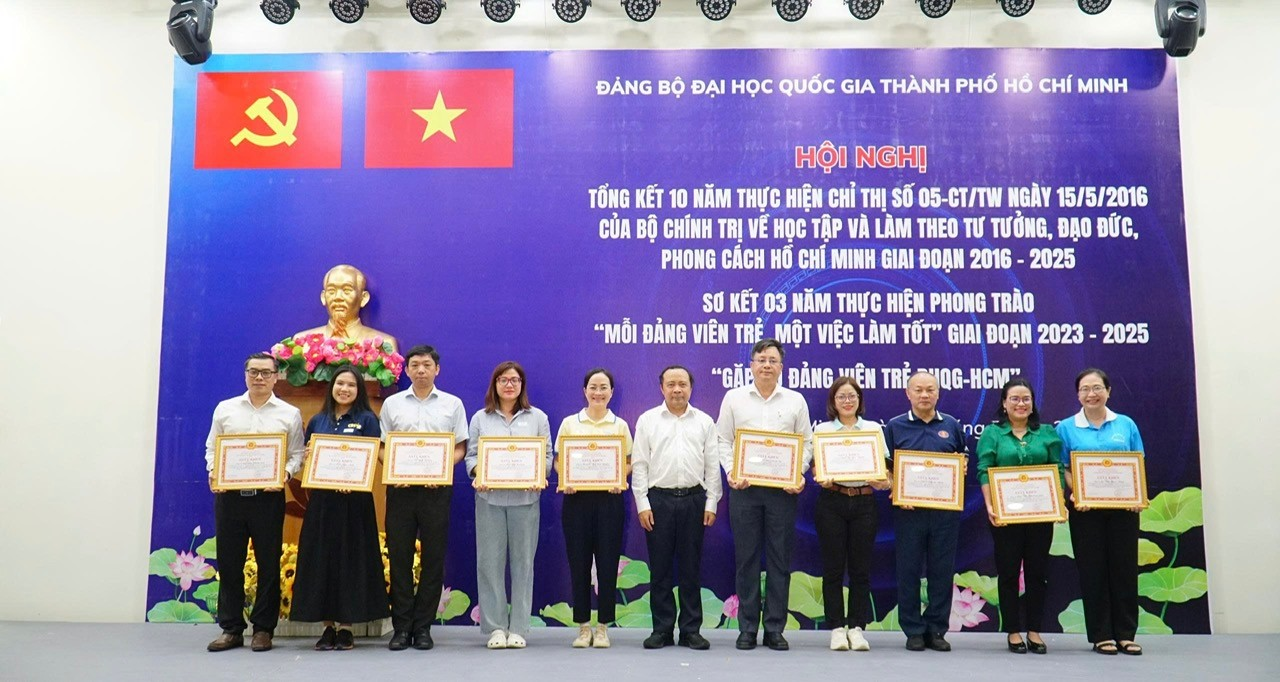 Hội nghị Tổng kết 10 năm thực hiện Chỉ thị số 05-CT/TW ngày 15/5/2016 của Bộ Chính trị