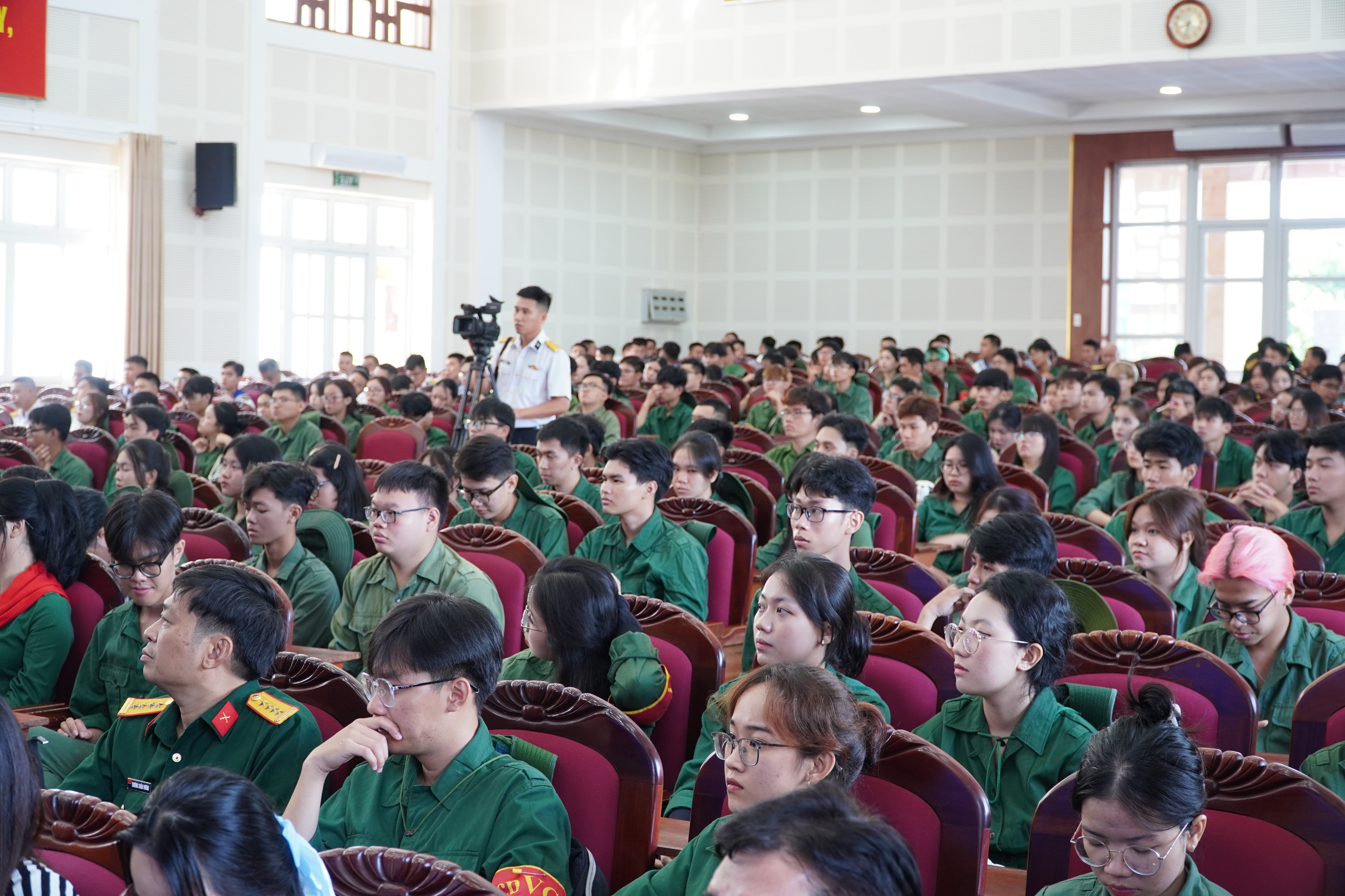 TRUNG TƯỚNG PHẠM VĂN DỸ: