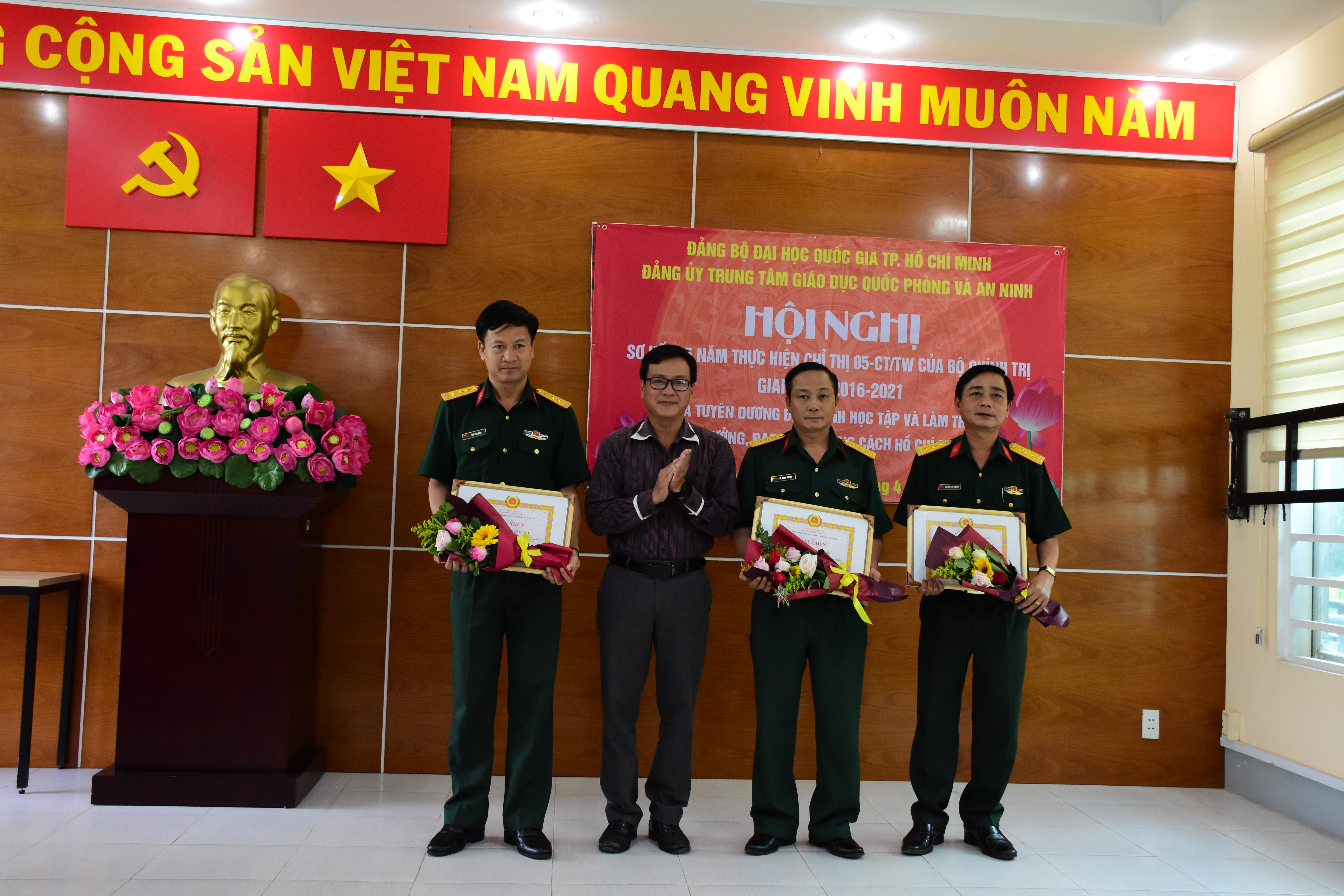 SƠ KẾT 5 NĂM THỰC HIỆN CHỈ THỊ SỐ 05 CỦA BỘ CHÍNH TRỊ